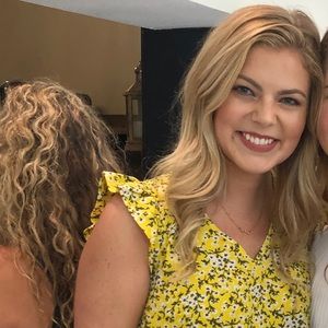 Meet your Posher, Alissa